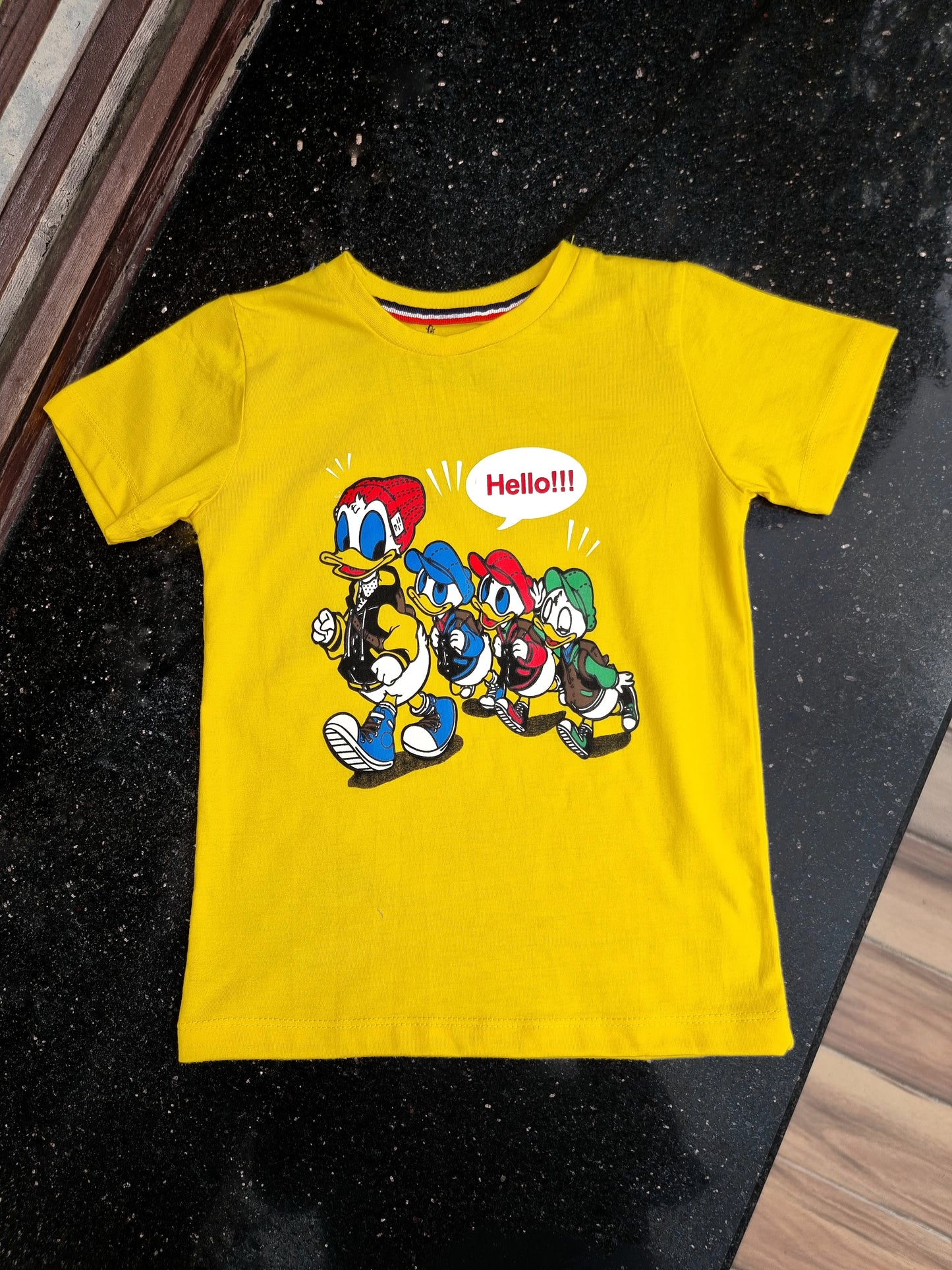 Hello Freinds T-shirt