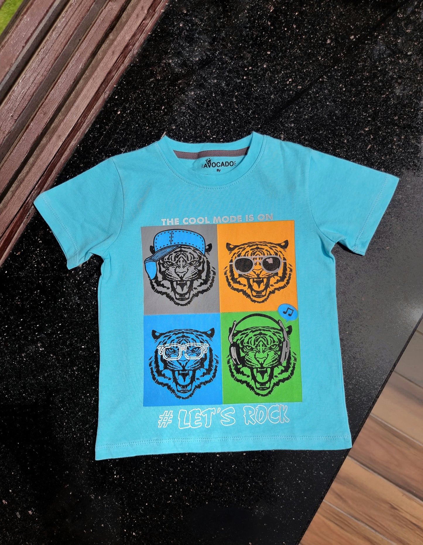 Lion Rock On T-shirt
